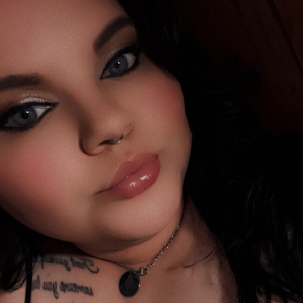 Meet your Posher, Sierra